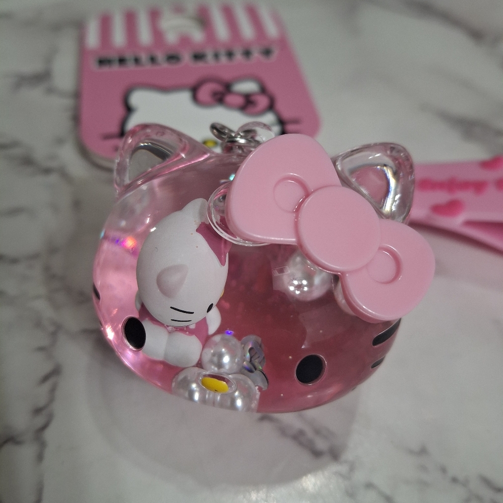 Hello Kitty Pink Keychain Accessory - Picture 4 of 6